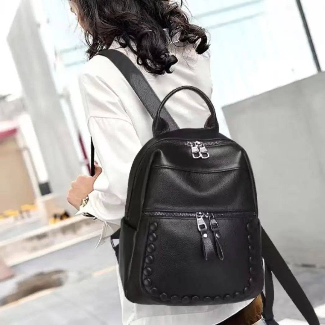

2026 новые модные женские рюкзаки из натуральной кожи, роскошный брендовый женский повседневный рюкзак из натуральной кожи с заклепками для девочек и студентов