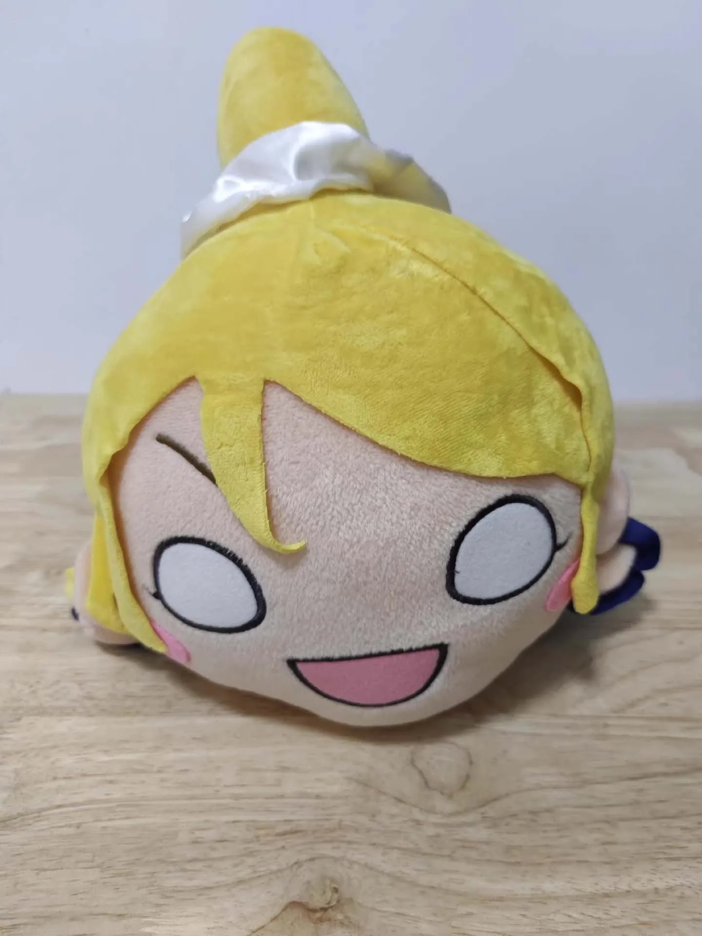 ตุ๊กตาอนิเมะญี่ปุ่นน่ารัก Love Live School Idol Project อายาเสะ เอลิ นอนคว่ำ ตุ๊กตาหมอนอิงขนาดใหญ่ ของเล่นเด็ก ของขวัญ 40 ซม.