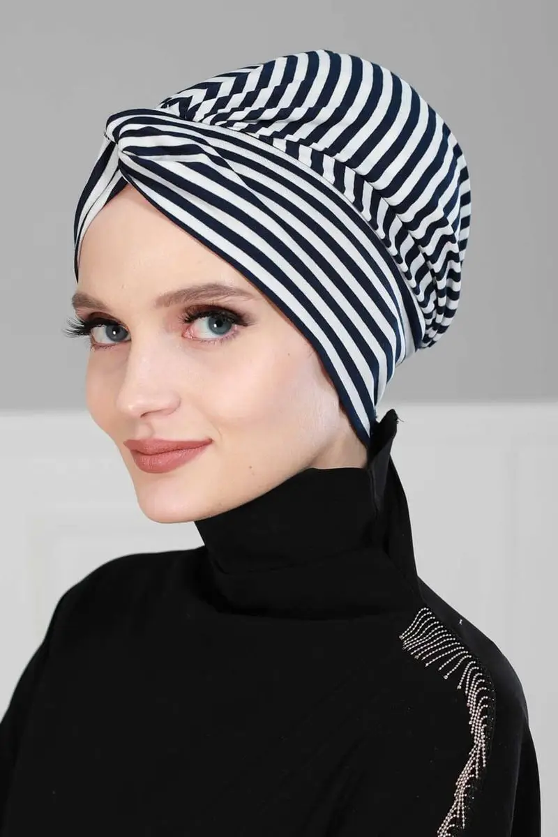 Mihrace Combed Striped Bone Navy Blue