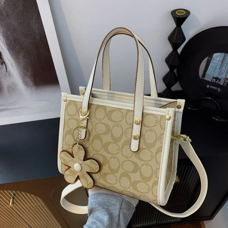 

Fashionable Trendy Crossbody Handbag For Women Minimalist Casual With Large Capacity Solid Color Vintage Inspired Look