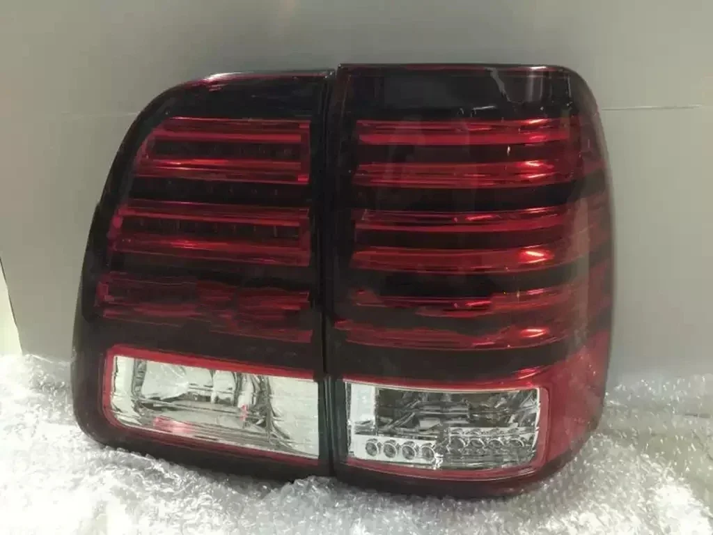 For Toyota LAND CRUISER 4500 LC100 4700 1998-2007 4pcs led rear tail light assembly brake reversing lamp Car accessories