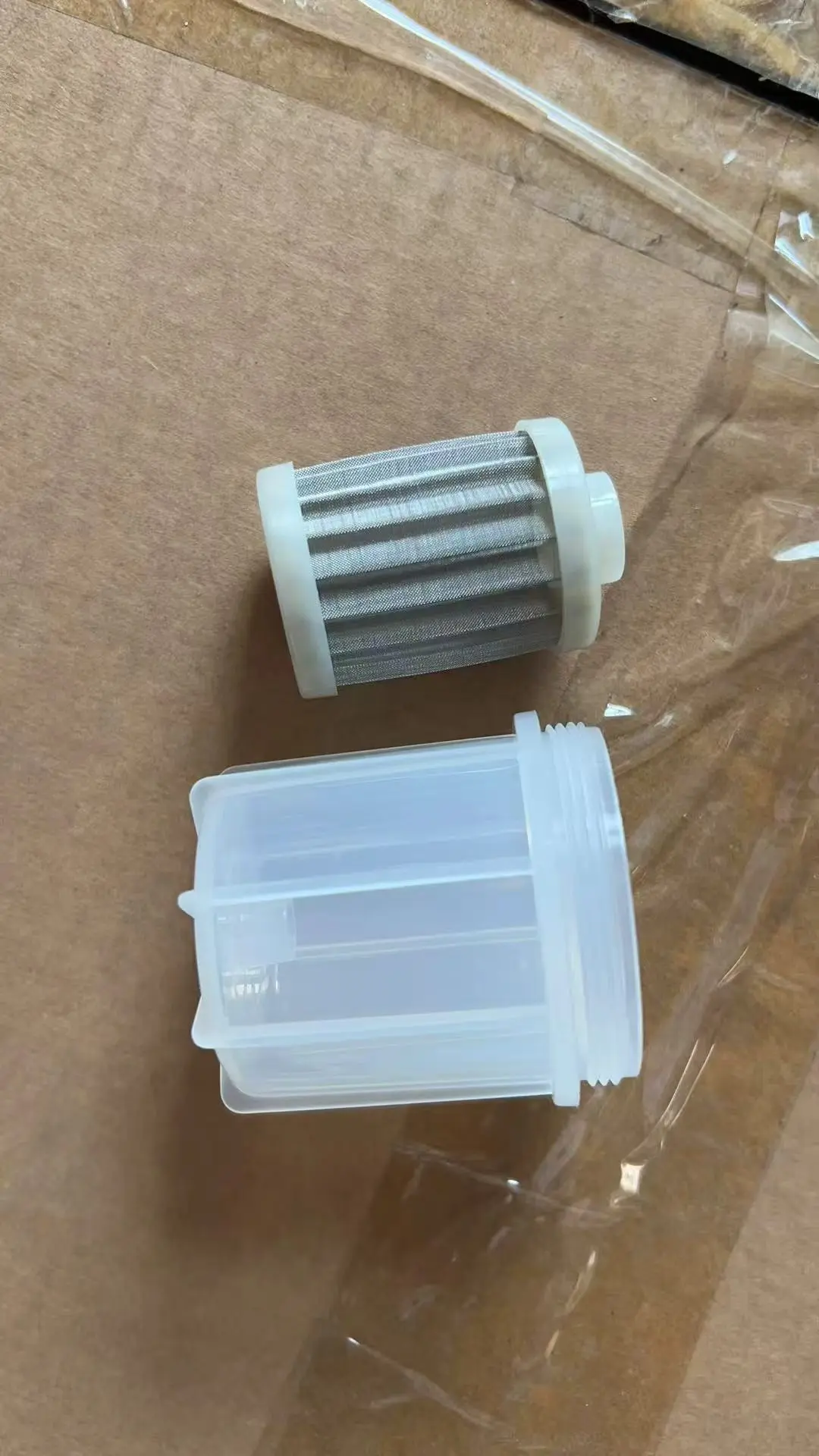 1 Diesel filter housing with element