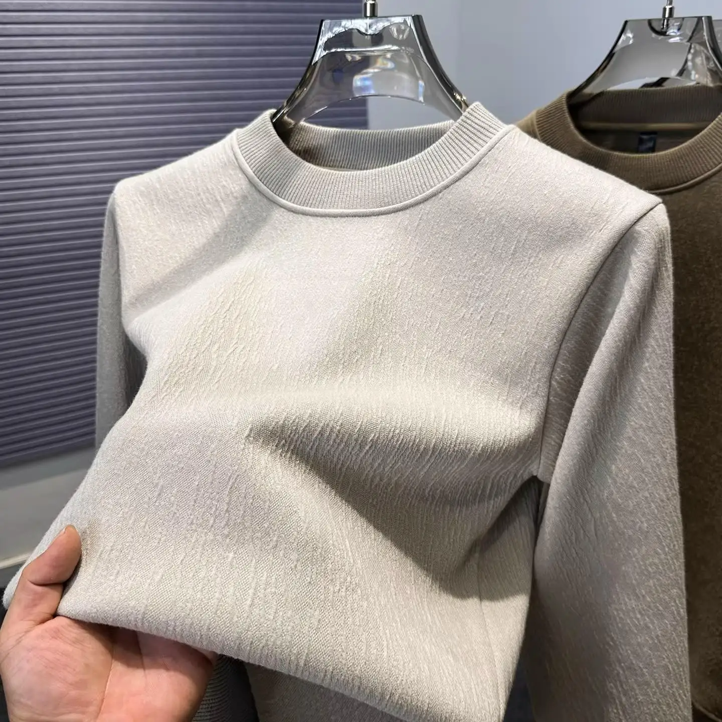 

Утепленный мужской вязаный свитер с высоким воротником, зимний, модный, теплый, с фактурной текстурой, абсолютно новый, 2025 год, стильный