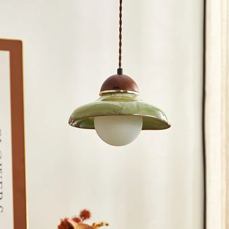 Ceramic chandelier French retro restaurant bar light B & B aisle light bedroom bedside small chandelier