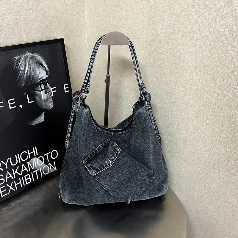

Oxford Solid Color Shoulder Bags Large Capacity Pocket Versatile Ladies Bags 2025 Hot Sale Sewing Button Simple Handbags