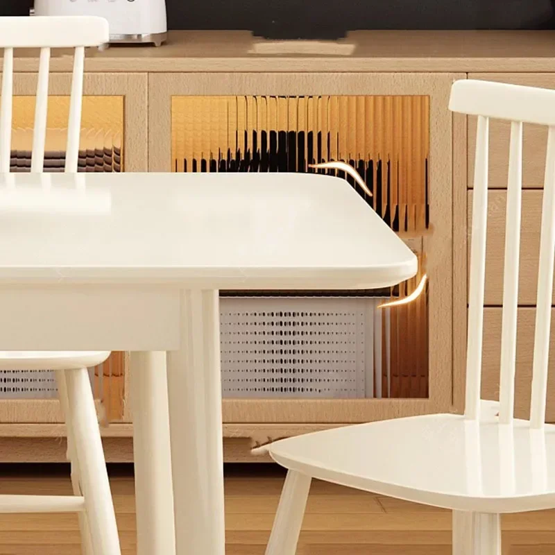 Wooden Beauty Dining Table Extendable Rectangle European Style Dining Table