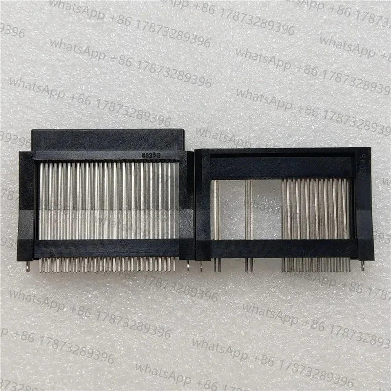 

FANUC Plug Socket Board to Board 60Pin Connector 60 Pin 30 36-37mm
