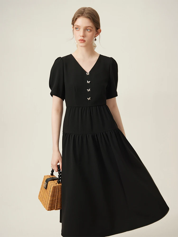 FSLE French V-neck Dress Early Spring New Butterfly Shaped Buckle Slim Black High Waist Temperament Dress Female 24FS12032