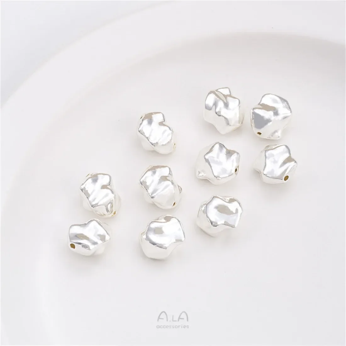 Dikke zilveren vormige stenen parel driehoek kleine gebroken goud gescheiden kralen onregelmatige losse kralen DIY string armband accessoires