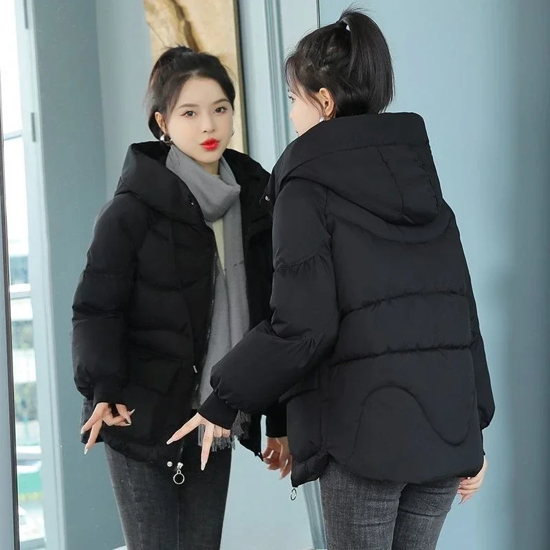 

Корейское свободное женское зимнее пальто 2025 года, короткая утолщенная хлопковая куртка, теплая мода для школы, повседневного использования