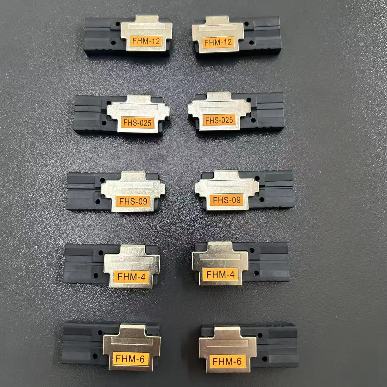 

SUMITOMO FHS-025 FHS-09 FHM-4 FHM-6 FHM-8 FHM-12 Fiber plate for T-71M T-82M T-66 T-72M Fiber Fusion Splicer Ribbon Fiber Holder