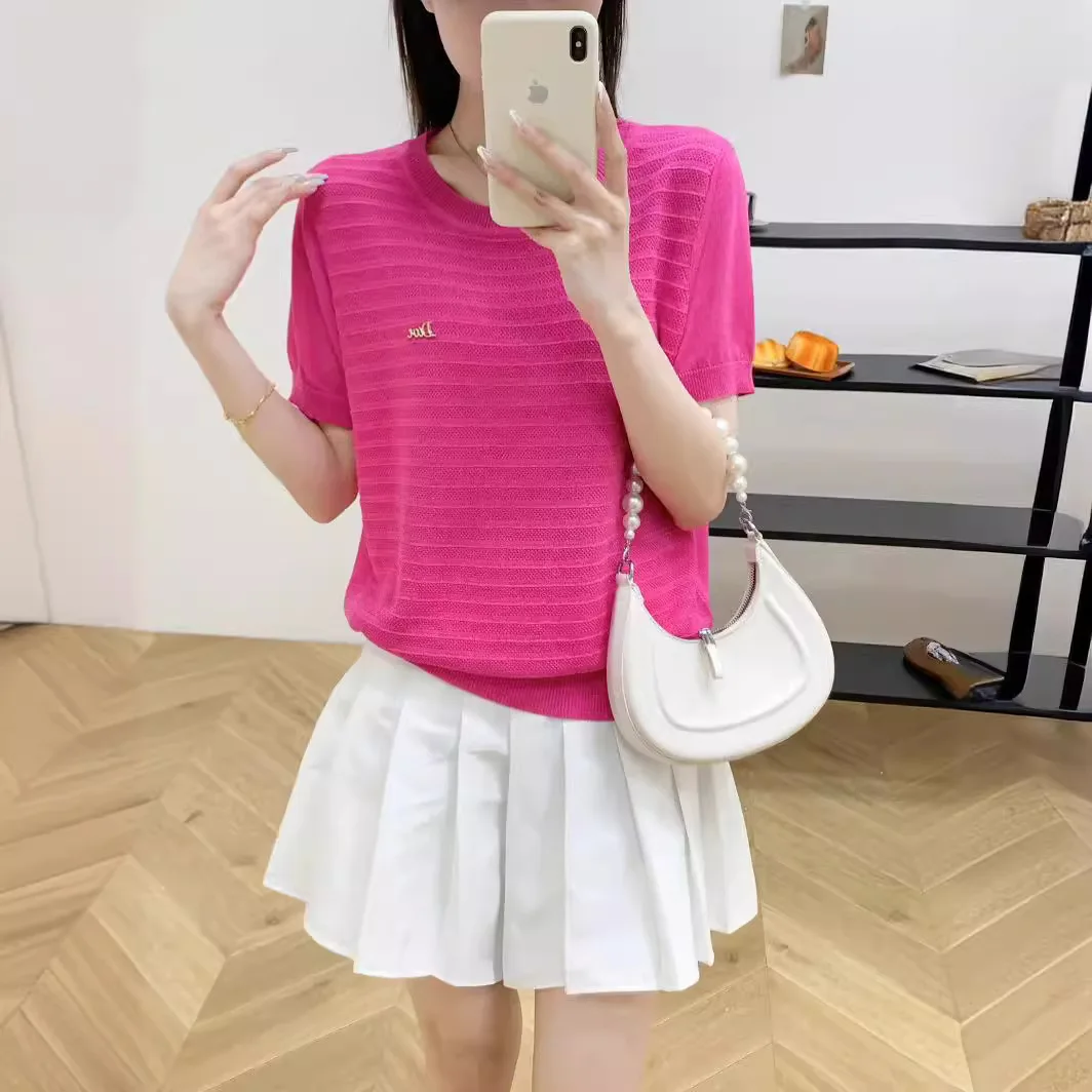 

Лето 2024, новая полосатая жаккардовая футболка с коротким рукавом для женщин, с маленькой и популярной текстурой, повседневная футболка с круглым вырезом, однотонная