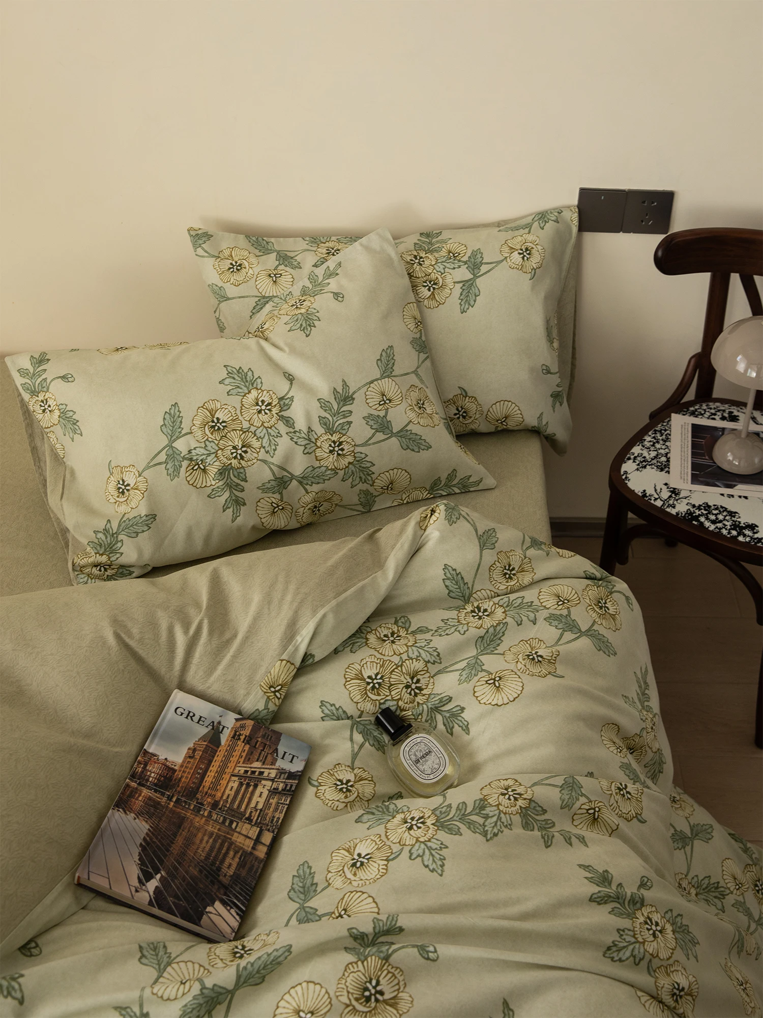 

Комплект постельного белья из чистого хлопка, 4 предмета: пододеяльник, простыня, наволочки, для студенческой кровати, с дизайном балдахина, из чистого хлопка.