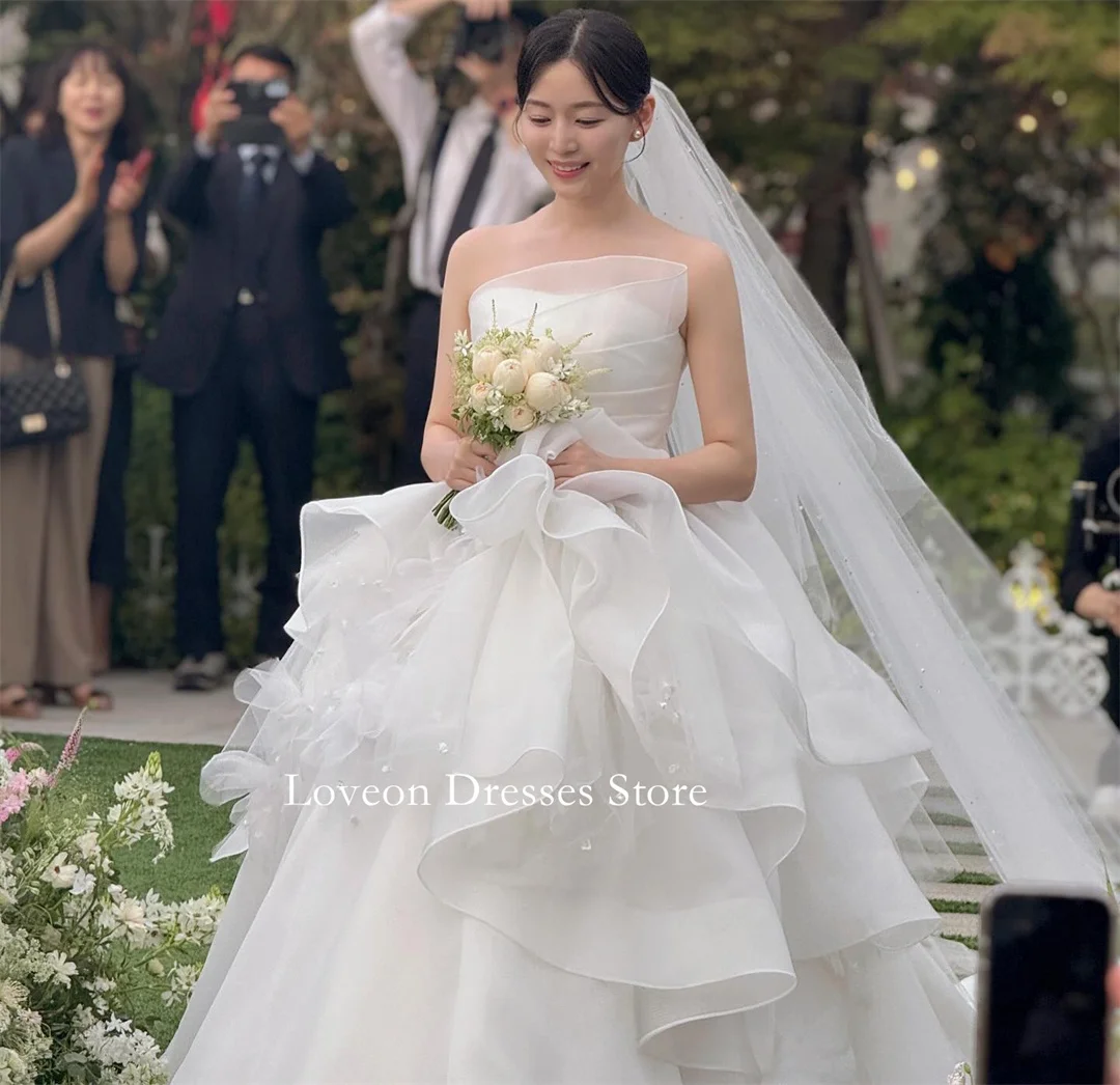 Strapless Elegant W…