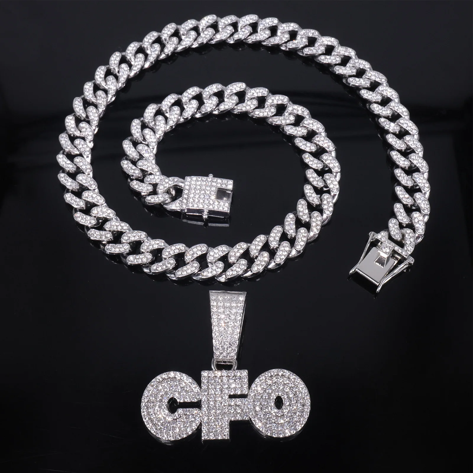 الرجال تنوعا الاتجاه الهيب هوب/Funk الإنجليزية الأبجدية CFO كامل الماس قلادة شارع الرقص الراب الكوبي قلادة Hot البيع