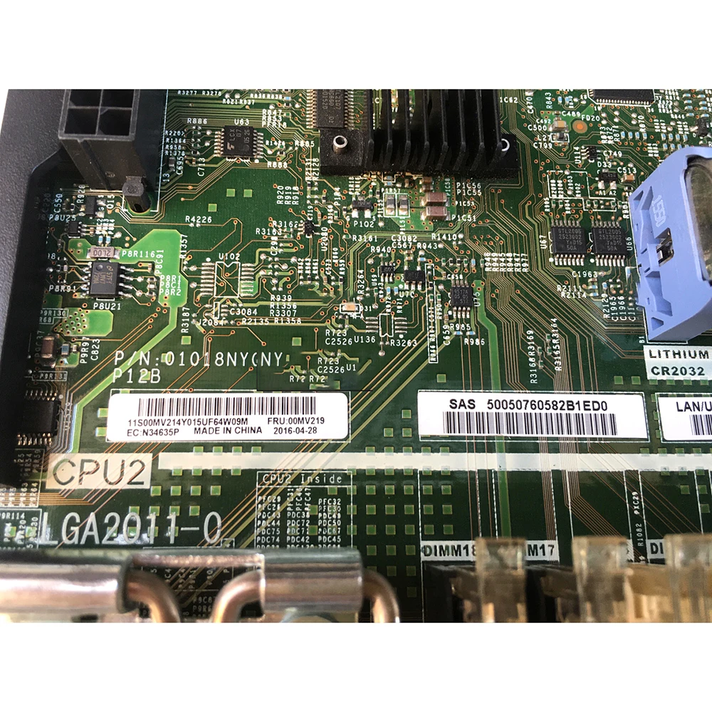 

Материнская плата для сервера M4 поддерживает V2 IBM X3650 00MV219 00AM209