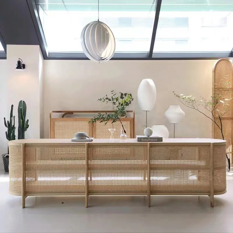 Szafka RTV drewniana do salonu