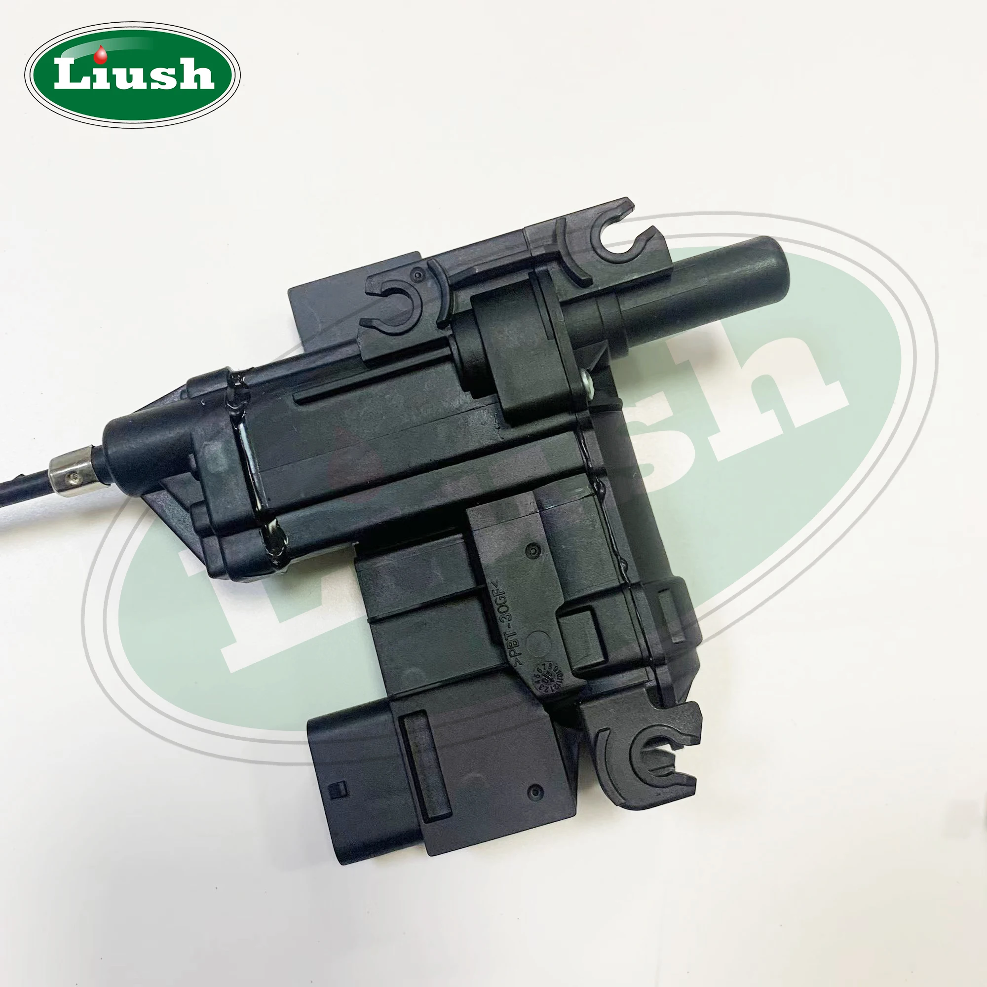 Zestawy do modernizacji automatycznego systemu zamka elektrycznego Liush do drzwi samochodowych Mercedes Benz Vito 2016+ z magnetycznym, cichego domknięcia.