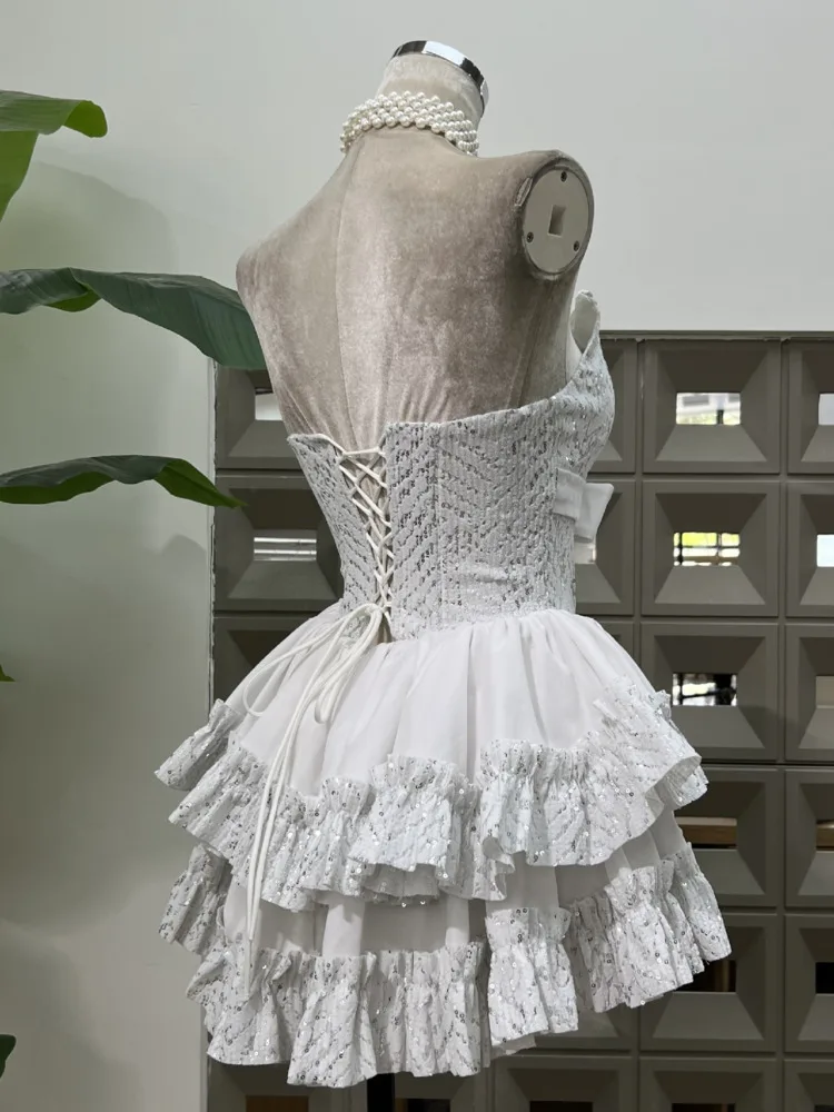 ชุดเดรสผ้ากำมะหยี่แบบปะติดปะต่อสำหรับผู้หญิง DFDG ปี 2025 ทรงคอร์เซ็ท สายเดี่ยว ช่วงเอวทรงวี เหมาะสำหรับงานแต่งงาน งานปาร์ตี้ริมชายหาด งานเลี้ยงตอนเย็น ชุดเดรสออกแบบโดยดีไซเนอร์ สำหรับฤดูใบไม้ผลิและฤดูร้อน