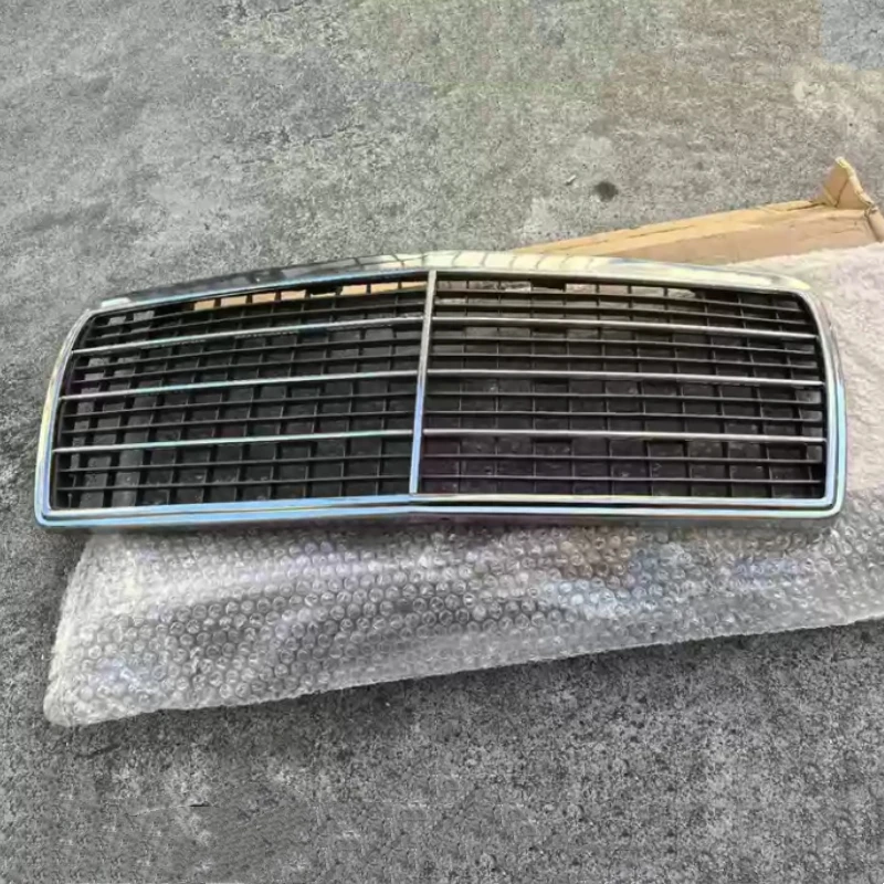 Chrome Grille Assembly Front Bumper Net for Mercedes-Benz W124 Radiator Grill Car Accessories view 2