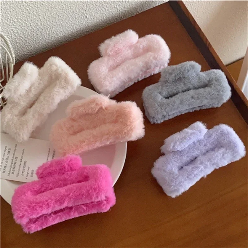 New Elegant Rectangular Plush Hair Clips Korea Hollow Crab Ponytail Braid Shark Claw Female Fashion Hair Accessories Headwear
