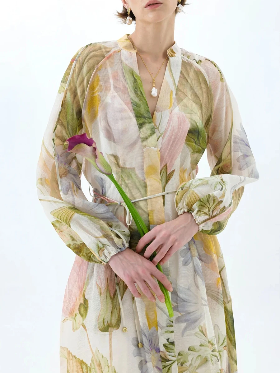 เดรสยาวสไตล์โบฮีเมียนสำหรับผู้หญิง คอวี แขนพอง แต่งผ้าลูกไม้พิมพ์ลาย ผ้าตาข่ายโปร่งแสง รุ่นใหม่สำหรับฤดูใบไม้ร่วง