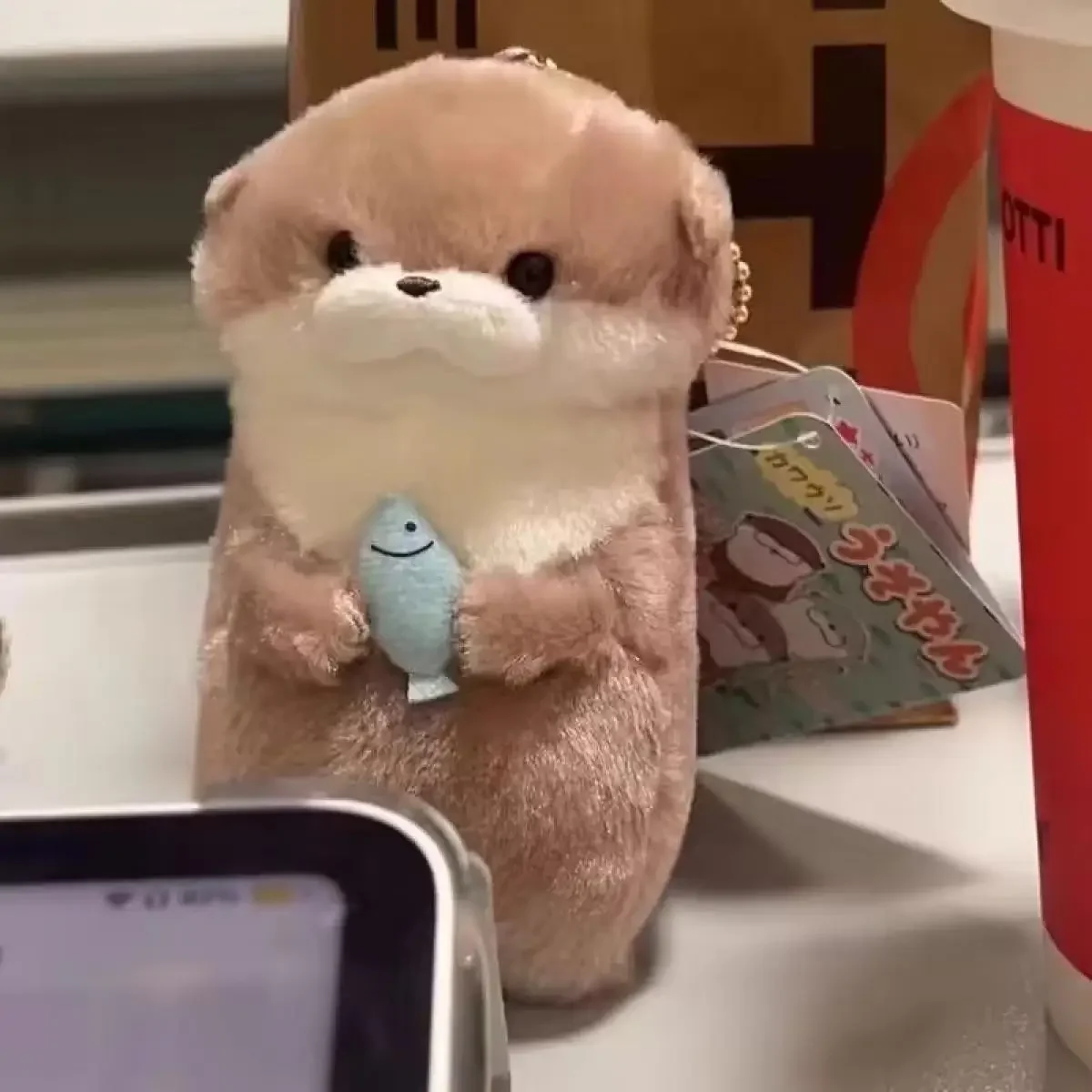 Cute Little Otter Hug Fish Plush Doll Pendant Gift Kawaii Girl Heart Keychain Backpack Decor Creative Toy Keyring Accessory Gift