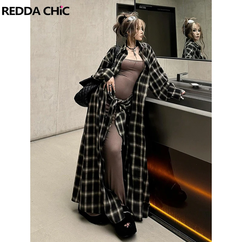 

REDDACHiC Women Checkered Belted Maxi Long Trench Coat Single-breasted Oversize Casual Shirt Jacket Coat Retro Grunge Streetwear