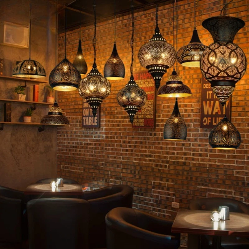 Southeast Asian Pendant Lights Antique Hollow Hanging Light Fixture Thai Arabian Restaurant Bedroom Moroccan Decorative Lamps