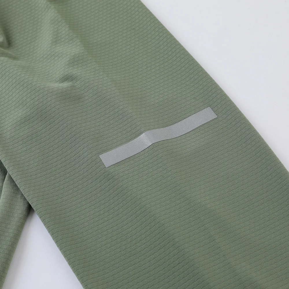 Breathable Half Zip Long Sleeve Shirt for Men Quick Dry Outdoor Sports Fitness Top