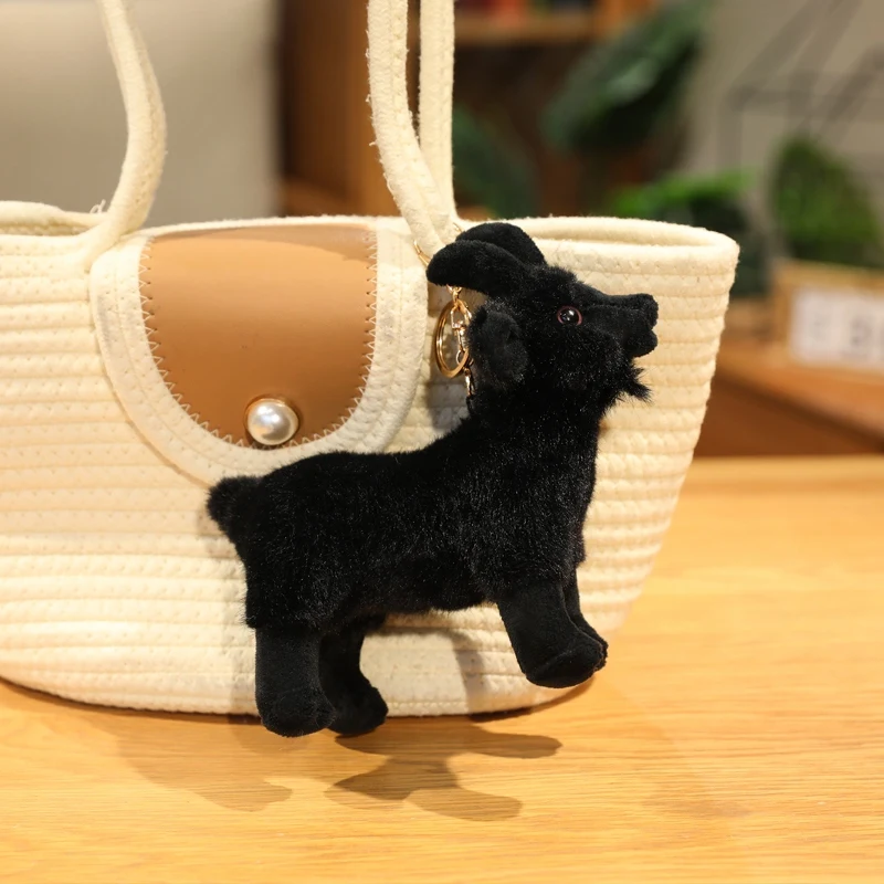18CM Cute Small Goat Keychain Plush Doll Cute Animal Doll Fashion Backpack Keyring Cartoon Plush Sheep Doll Car Keychain Gift