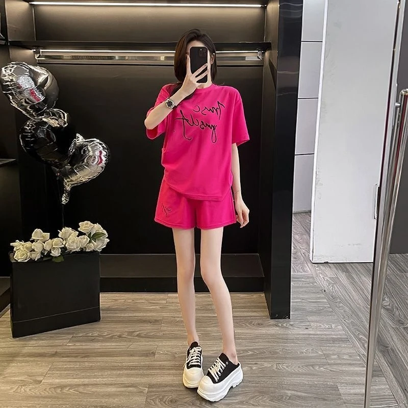 

Rose Red Short Sets for Women 2 Pieces Casual Loose Tracksuit Novelty In Classic Woman Shorts Tailoring New Matching Stylish Kit