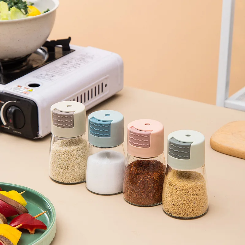 0.5g Metering Salt Shaker Push Type Salt Dispenser Salt Tank Sugar Bottle Spice Pepper Salt Shaker SpiceJar Can Seasoning Bottle