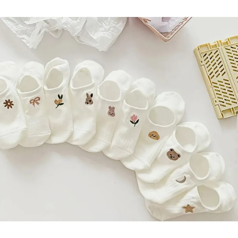 

10 пар женских носков-лодочек, летние белые невидимые носки с милыми животными и растениями, силиконовые противоскользящие носки
