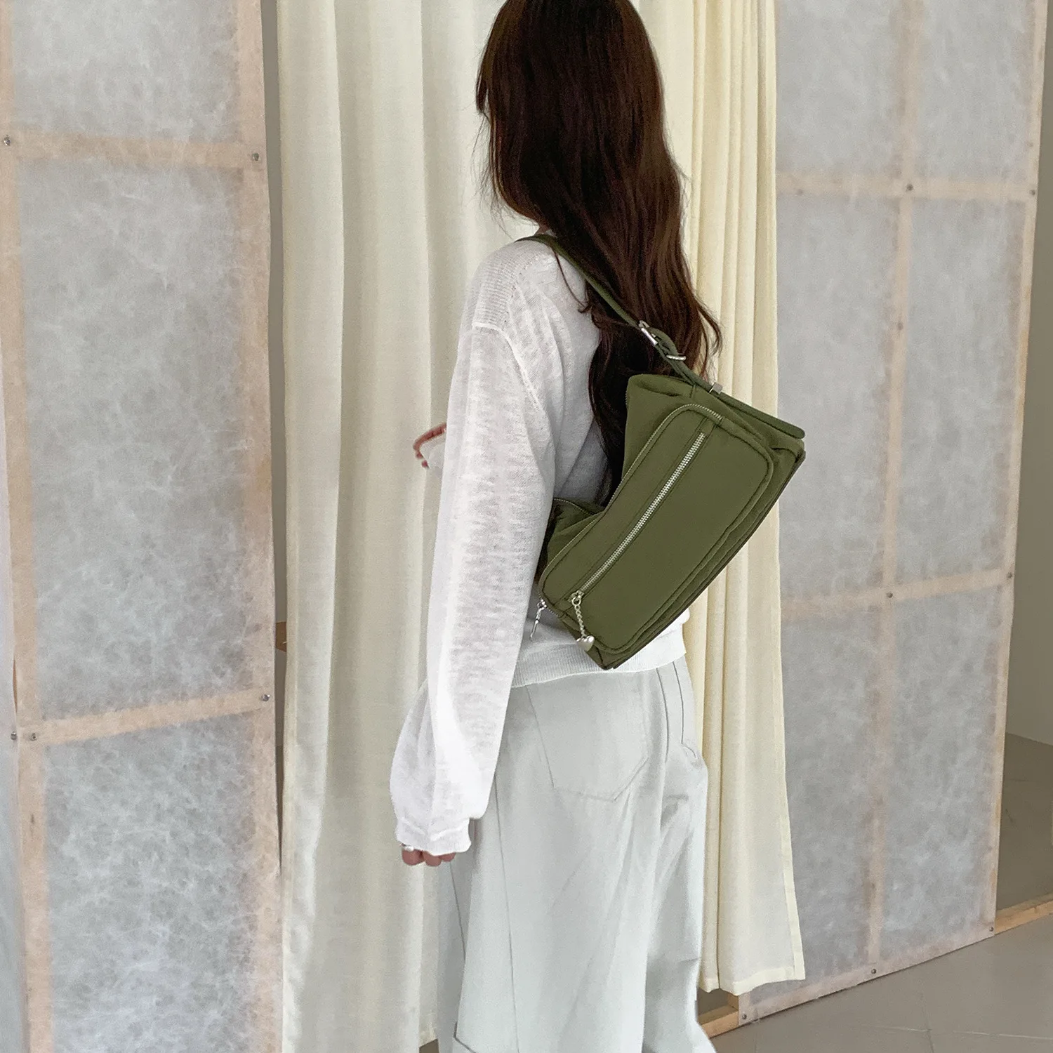 Fashionable Simple Multi Pocket Rectangle Shoulder Bag Korean New Casual Versatile Solid Color Women's Commuting Armpit Bags