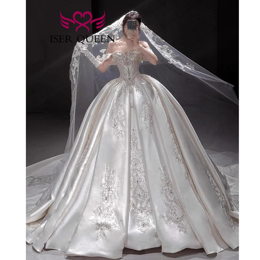 Customized Off The Shoulder High Quality Satin Wedding Dress 2025 Lace Embroidery With Beading Luxury Wedding Dresses WX0486