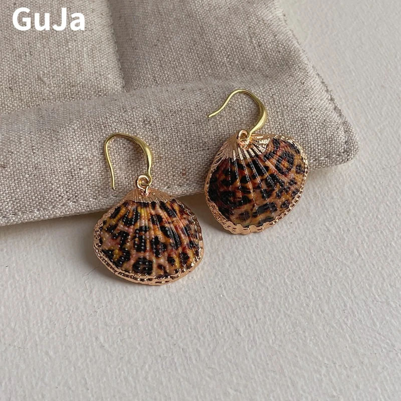 

Modern Jewelry European and American Design Leopard Print Shell Earrings For Women Female Gifts 2025 Trend New Hot Selling