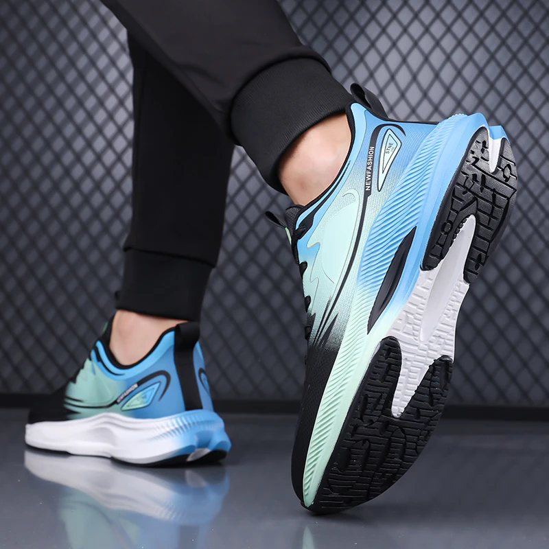 

Повседневные кроссовки на открытом воздухе 2025 года, модные нескользящие и износостойкие.