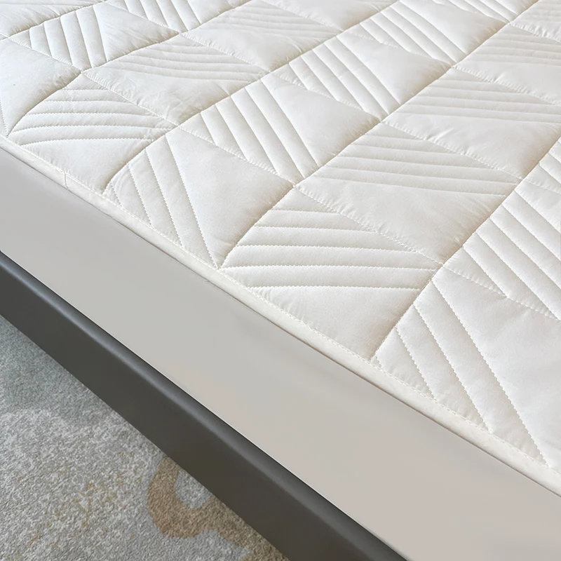 Mattress Cover Washable Plain Bed Covers Breathable Quilted King Mattress Protector with Elastic Band 2022