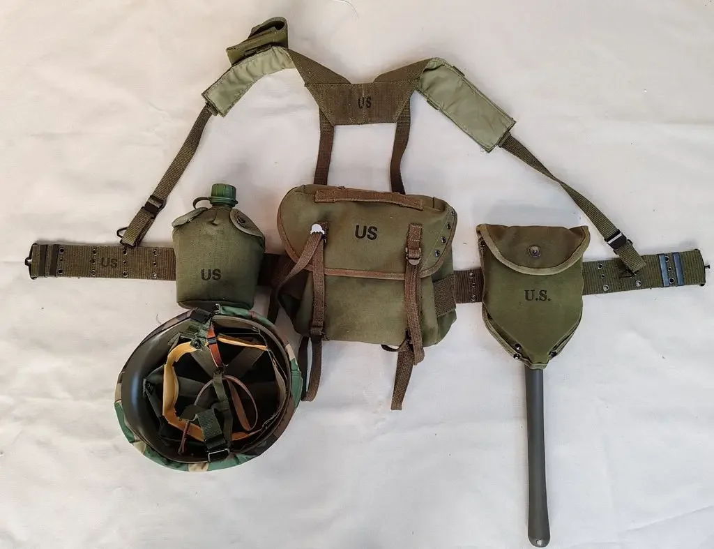 EARMY. military VIETNAM WAR WW2 US ARMY M1956  COMBAT FIELD GEAR PACKAGES Backpack M1943 SHOVEL M1 HELMET EQUIPMENT SET