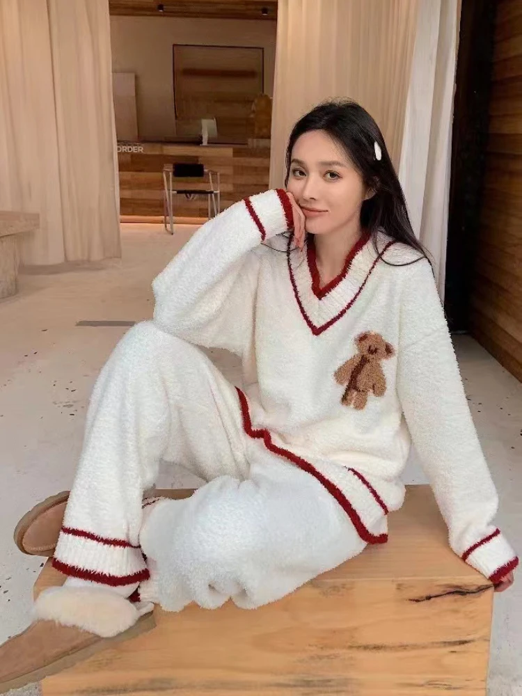 Winter Thickened Half Velvet Pajamas Cute Bear Soft High-End Fabric Long Sleeve Trousers 2-Piece Set Home Clothes Suit Women