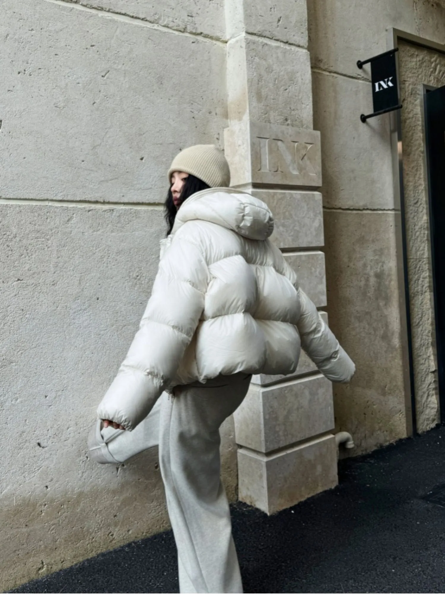 Veste bouffante à capuche en duvet de canard blanc pour femme, épaisse, légère, couleur unie, manteau chaud, Parkas courts, nouvelle collection hiver