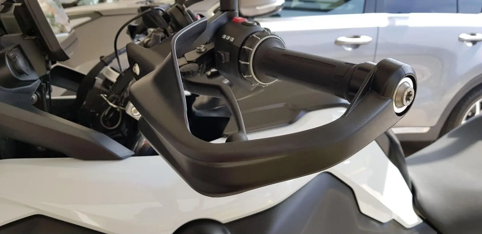 Hand Guard For LONCIN VOGE 500DS 500R 300R 625R 625 R 2020-2026 Motorcycle Accessories Handguards Handlebar Guards Windshield