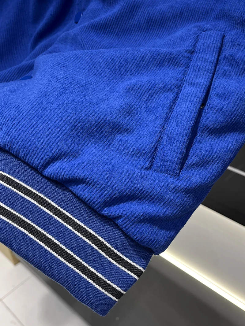 Thiened Toppa ricamata decorata in velluto a coste di cotone Jaet per uomo Colletto caldo Inverno Nuovo arrivo Casual Loose Fit Polieste...