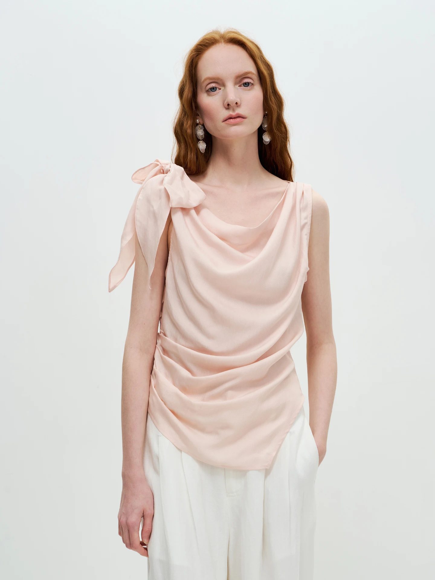 

LIMONN Lighweight Breathable Summer Design Sensation Waist-Cinching Sleeveless Neckline Vest Ruched Design Gentle Style