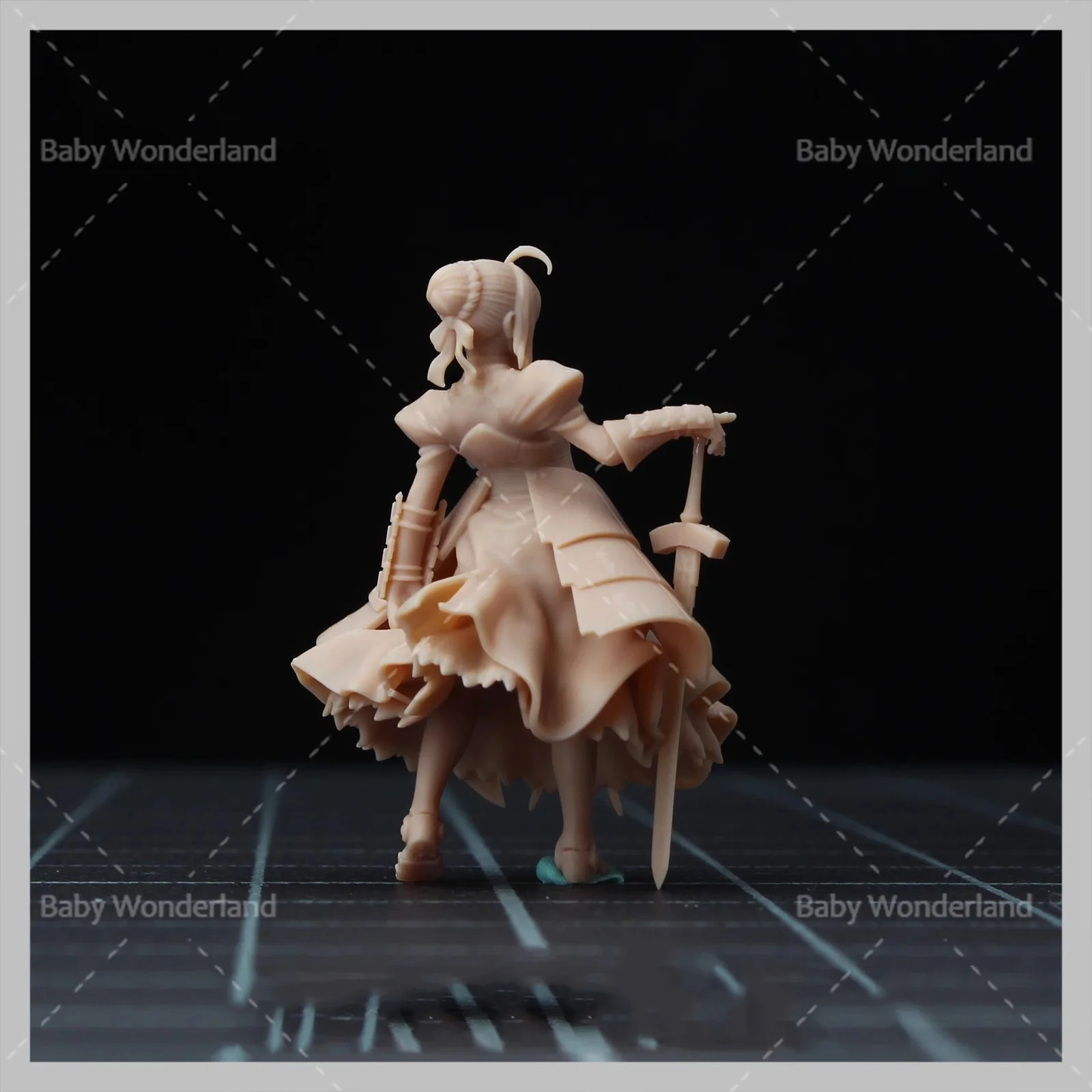 Miniatures Figures 1/64 1/43 Anime Character Wearing Armor Girl  Doll Unpainted Model Creative Photography Scene Car Vehicle Toy