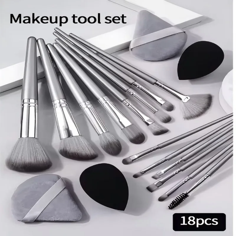 مجموعة فرش مكياج فضية مكونة من 14 قطعة مع إسفنجة مكياج وخلاطات تجميل |   مجموعة فرش مستحضرات التجميل الاحترافية لكريم الأساس وإخفاء