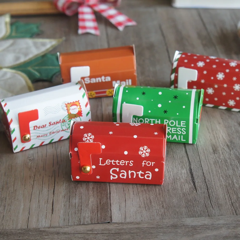 

12pcs Mini Christmas Mailbox Shape Paper Box with Handle Chocolate Cookie Candy Little Gift Packaging Favors Decor