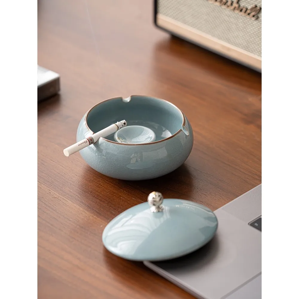 Large Ceramic Ashtray with Lid for Home Living Room Office Anti-Dust Luxury Creative Tea Table Decoration view 3