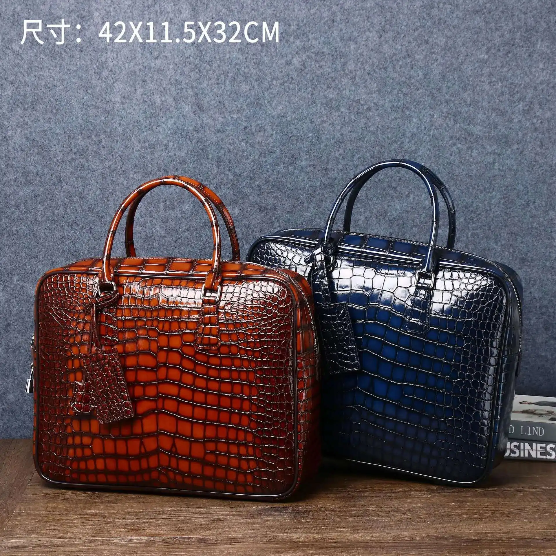 

New Style Fashionable Crocodile Men's Briefcase Size And Large Capacity Handbag Trip Computer Business Messenger Men Leather Bag